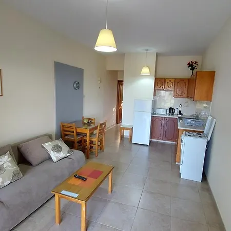 Droushia Holiday Apartment