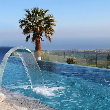 Droushia Holiday Apartment