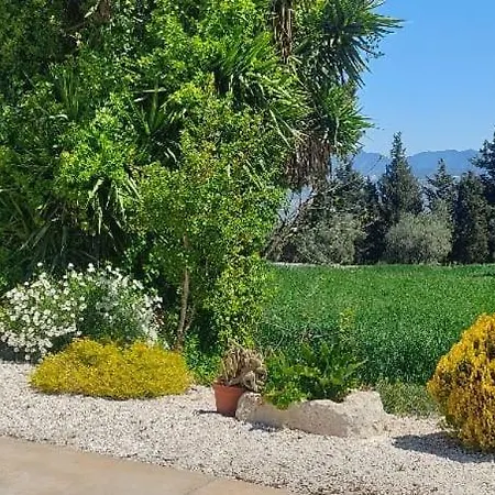 Droushia Holiday * Dhrousha